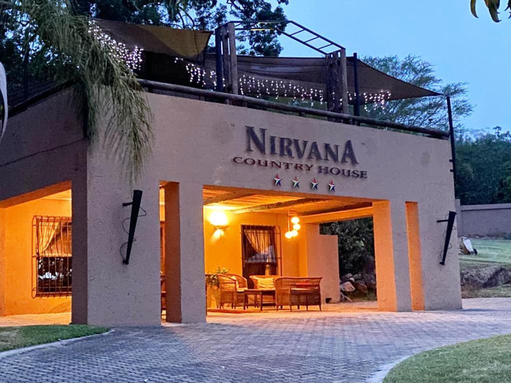 Nirvana Country House Mbombela Exterior foto